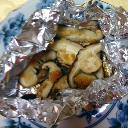 味噌をつけた椎茸の食感がたまらなく美味しかったです。素敵なレシピありがとうございます。
